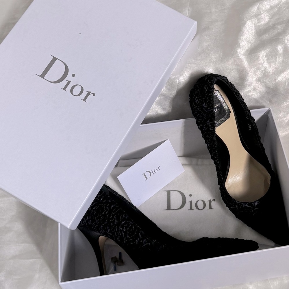 Dior Cherie Flower Velvet and Satin Pointy Pump